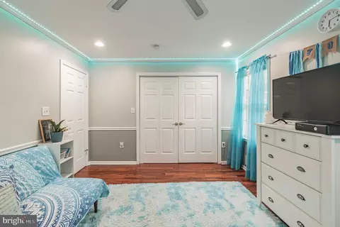 225 Rolling Rd, Gaithersburg, MD 20877 photo 38