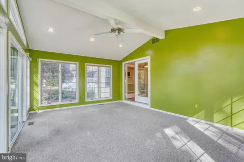225 Rolling Rd, Gaithersburg, MD 20877 photo 29