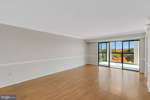 Living - 15101 Interlachen Dr #1-1009, Silver Spring, MD 20906 photo 1 of 4