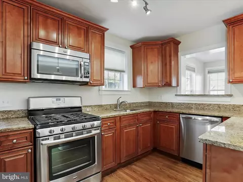 Kitchen - 808 Malcolm Dr, Silver Spring, MD 20901 photo 1 of 2
