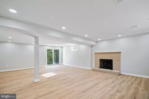823 Malibu Dr, Silver Spring, MD 20901 photo 32