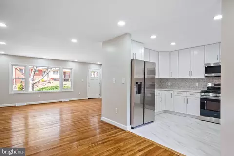 823 Malibu Dr, Silver Spring, MD 20901 photo 9