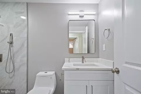 823 Malibu Dr, Silver Spring, MD 20901 photo 43