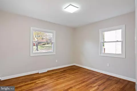 823 Malibu Dr, Silver Spring, MD 20901 photo 21