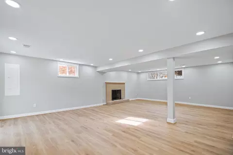 823 Malibu Dr, Silver Spring, MD 20901 photo 33