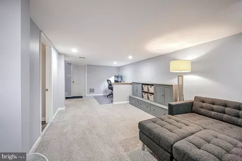 Entry Way - 807 Lanark Way, Silver Spring, MD 20901 photo 1 of 1