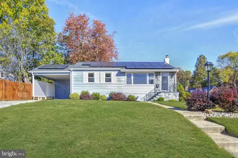 Exterior - 807 Lanark Way, Silver Spring, MD 20901 photo 2 of 7