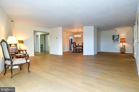 3310 N Leisure World Blvd #6-806, Silver Spring, MD 20906
