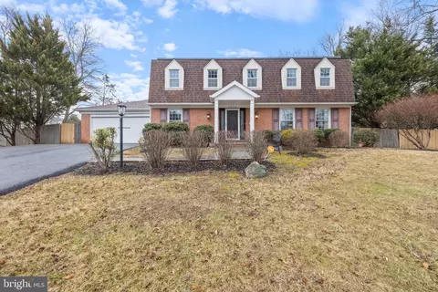 4505 Hornbeam Dr, Rockville, MD 20853
