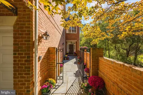 9644 Beman Woods Way, Potomac, MD 20854