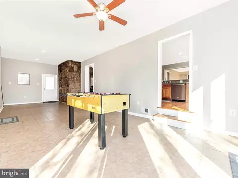 15121 Sugarland Rd, Poolesville, MD 20837 photo 12
