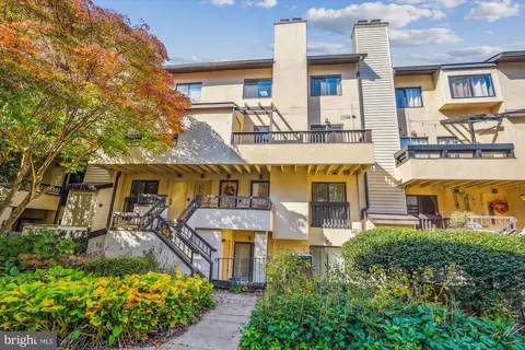 9725 Hellingly Pl #46, Montgomery Village, MD 20886