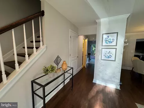 Entry Way - 21 Habersham Ct, Silver Spring, MD 20906 photo 3 of 4