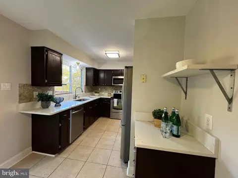 Kitchen - 21 Habersham Ct, Silver Spring, MD 20906 photo 1 of 3