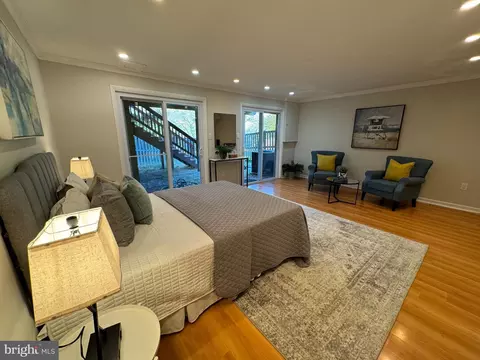 Bedroom - 21 Habersham Ct, Silver Spring, MD 20906 photo 1 of 8
