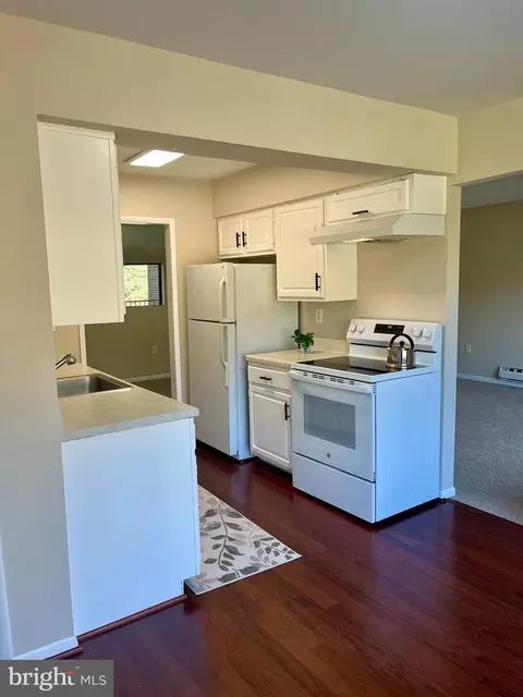 15316 Pine Orchard Dr #82-2J, Silver Spring, MD 20906 photo 5