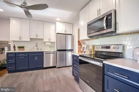Kitchen - 810 Downs Dr, Silver Spring, MD 20904 photo 1 of 2