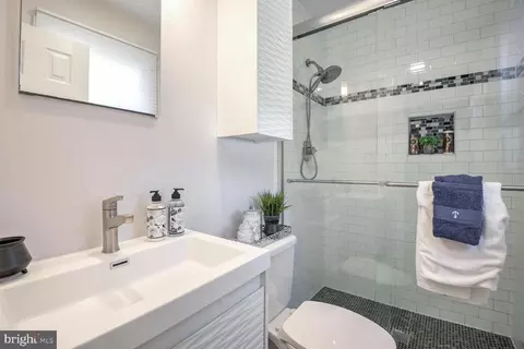 Bath - 810 Downs Dr, Silver Spring, MD 20904 photo 3 of 3
