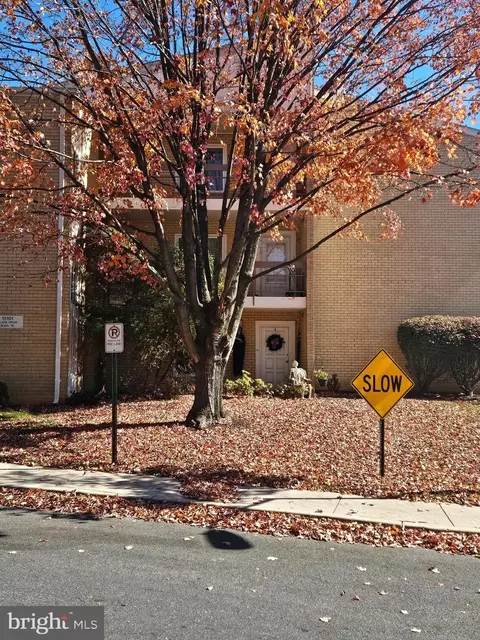 15101 Glade Dr #10-2G, Silver Spring, MD 20906