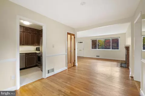 313 Belton Rd, Silver Spring, MD 20901 photo 14