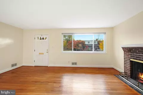 313 Belton Rd, Silver Spring, MD 20901 photo 9