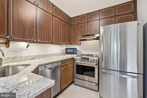 313 Belton Rd, Silver Spring, MD 20901 photo 17