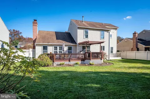 Exterior - 16912 Macduff Ave, Olney, MD 20832 photo 7 of 8