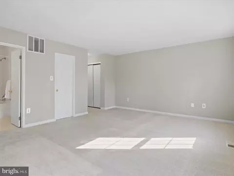 4104 Peppertree Ln #4104, Silver Spring, MD 20906 photo 28