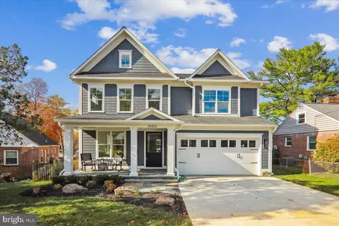 10402 Vogel Pl, Kensington, MD 20895