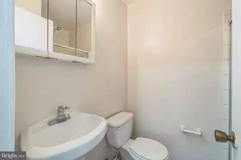 10941 Bucknell Dr #21, Silver Spring, MD 20902 photo 12