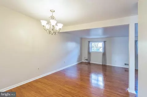 10941 Bucknell Dr #21, Silver Spring, MD 20902 photo 7