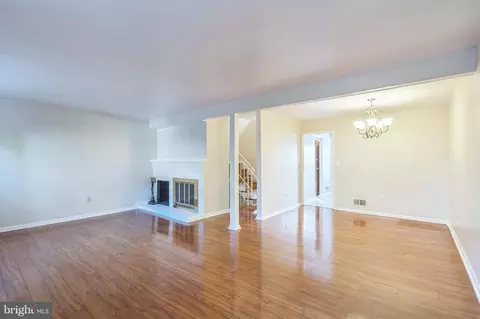10941 Bucknell Dr #21, Silver Spring, MD 20902 photo 9