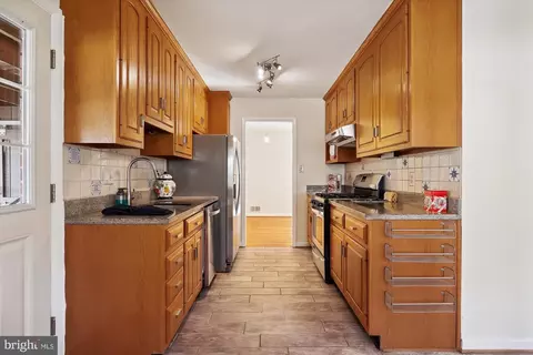 13109 Collingwood Ter, Silver Spring, MD 20904 photo 8
