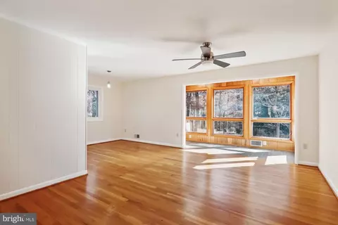 13109 Collingwood Ter, Silver Spring, MD 20904 photo 4