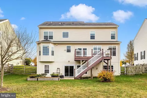 Exterior - 18002 Bliss Dr, Poolesville, MD 20837 photo 6 of 16