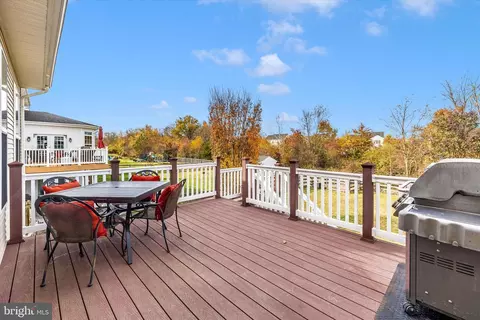 Exterior - 18002 Bliss Dr, Poolesville, MD 20837 photo 3 of 16