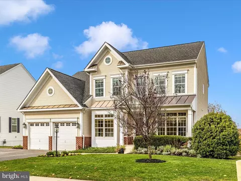 Exterior - 18002 Bliss Dr, Poolesville, MD 20837 photo 11 of 16