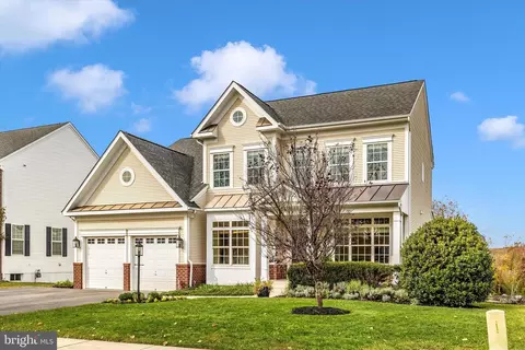 Exterior - 18002 Bliss Dr, Poolesville, MD 20837 photo 7 of 16