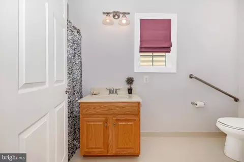 Bath - 18002 Bliss Dr, Poolesville, MD 20837 photo 1 of 5