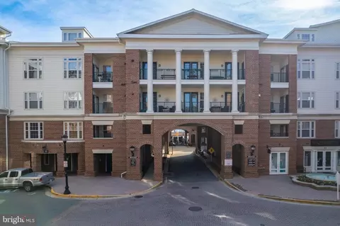 17 Granite Pl #397, Gaithersburg, MD 20878