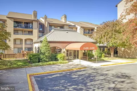 11420 Strand Dr #R-303, Rockville, MD 20852