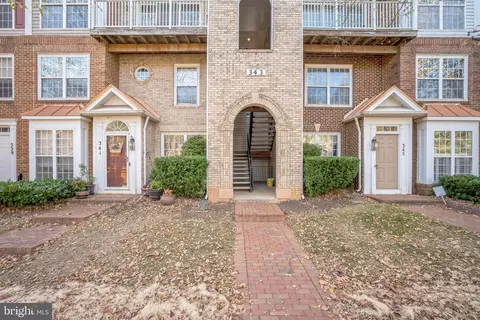 343 A Fallsgrove Dr #43, Rockville, MD 20850