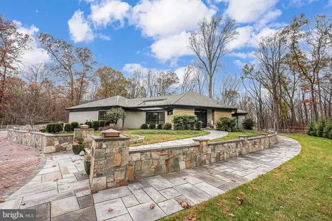 14429 Pettit Way, Potomac, MD 20854