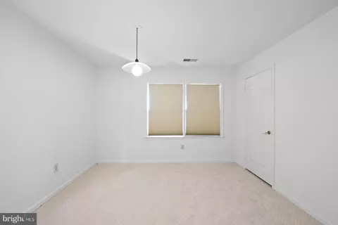 6 Meyer Point Ct, Potomac, MD 20854 photo 44