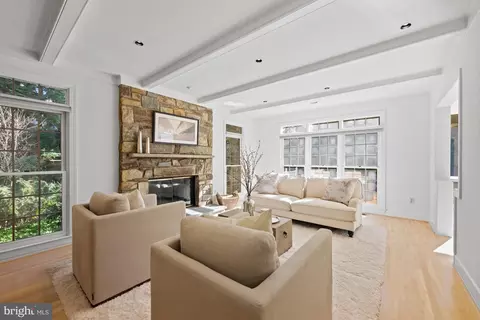 6 Meyer Point Ct, Potomac, MD 20854 photo 24