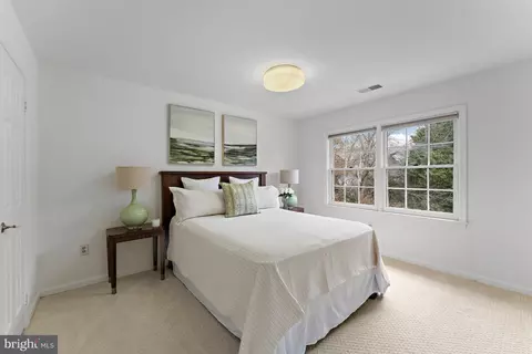 6 Meyer Point Ct, Potomac, MD 20854 photo 41