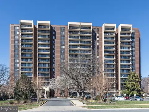 7401 Westlake Ter #1107, Bethesda, MD 20817