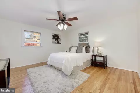 Bedroom - 13009 Wilton Oaks Dr, Silver Spring, MD 20906 photo 2 of 5
