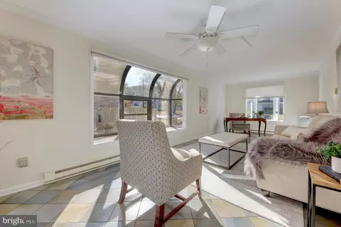 Living - 13009 Wilton Oaks Dr, Silver Spring, MD 20906 photo 3 of 4