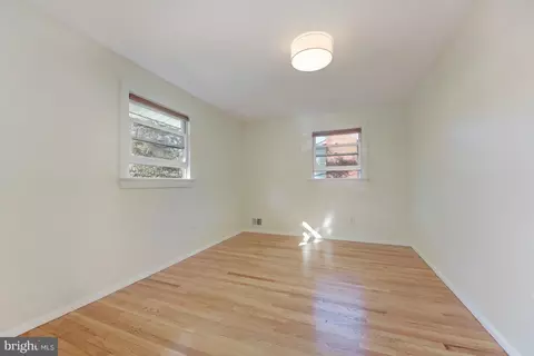 Bedroom - 13009 Wilton Oaks Dr, Silver Spring, MD 20906 photo 5 of 5